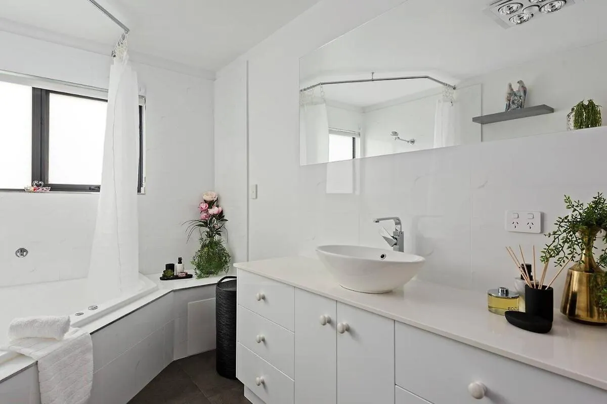 Дом отдыха Treetops-Large Home 9Km To Cbd Sleeps 10 Хобарт