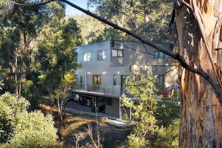 Treetops-Large Home 9Km To Cbd Sleeps 10 Хобарт Дом отдыха